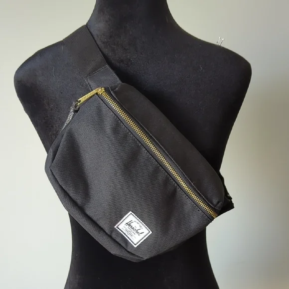 Herschel Supply Company Black Belt Bag Minimalist Design - Picture 1 of 5